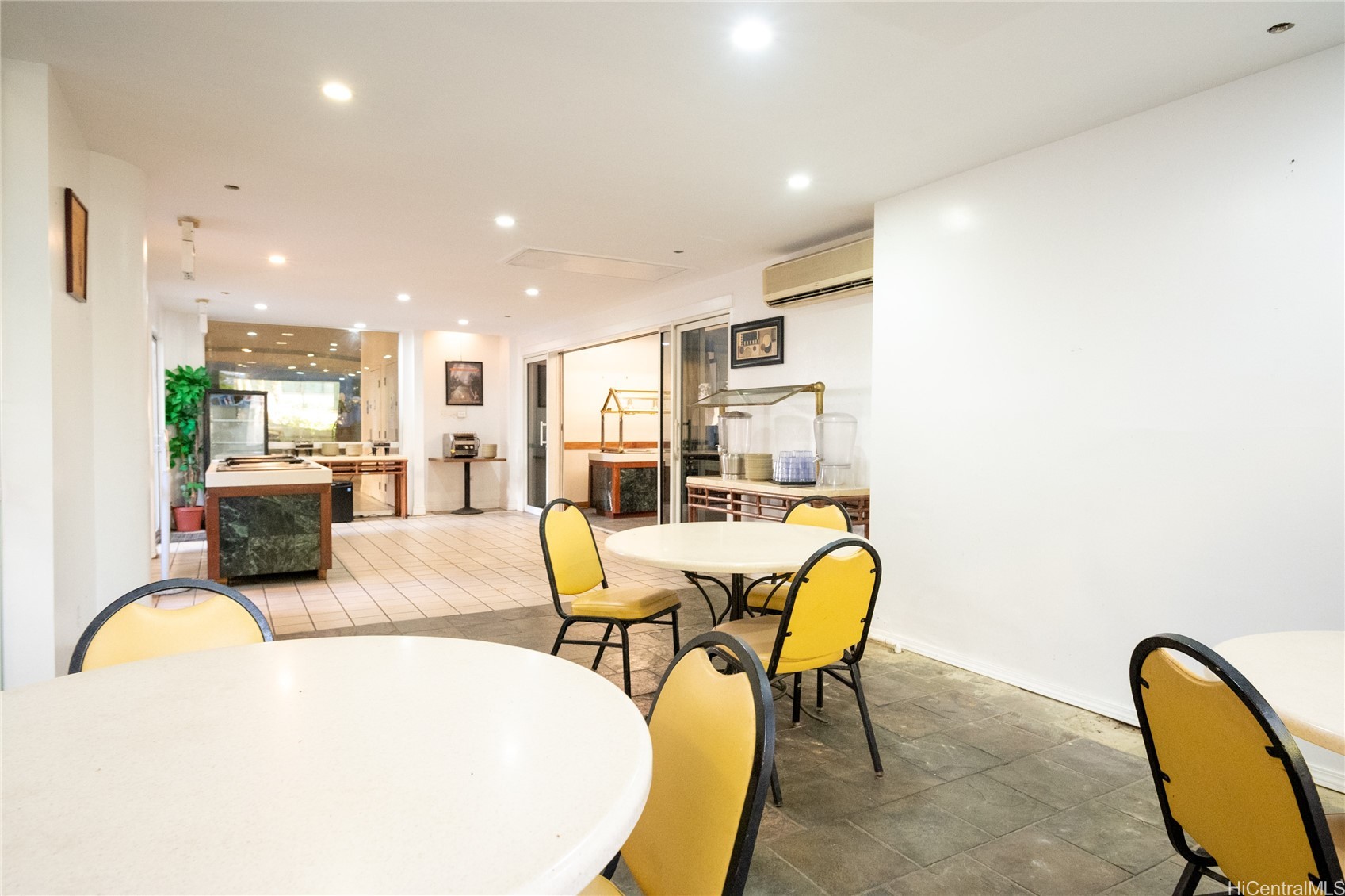 444 Kanekapolei Street C5 C6 C7