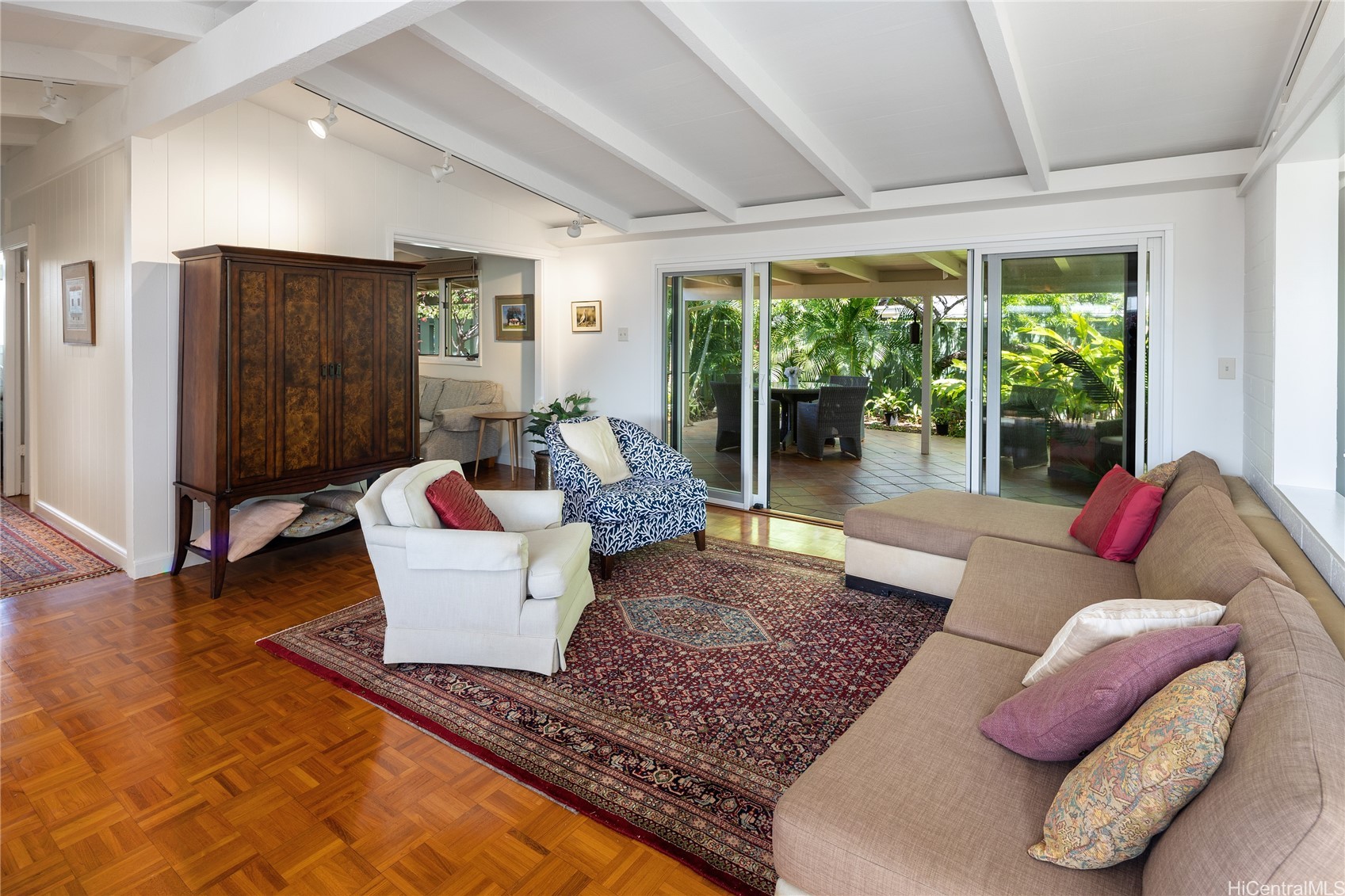 5645 Kawaikui Street