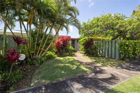 Photo of 5645 Kawaikui Street, Honolulu, HI 96821 (MLS # 202605815)