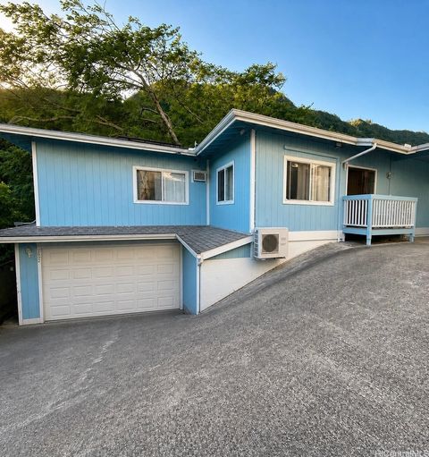 Photo of 2802 Numana Road, Honolulu, HI 96819 (MLS # 202608719)