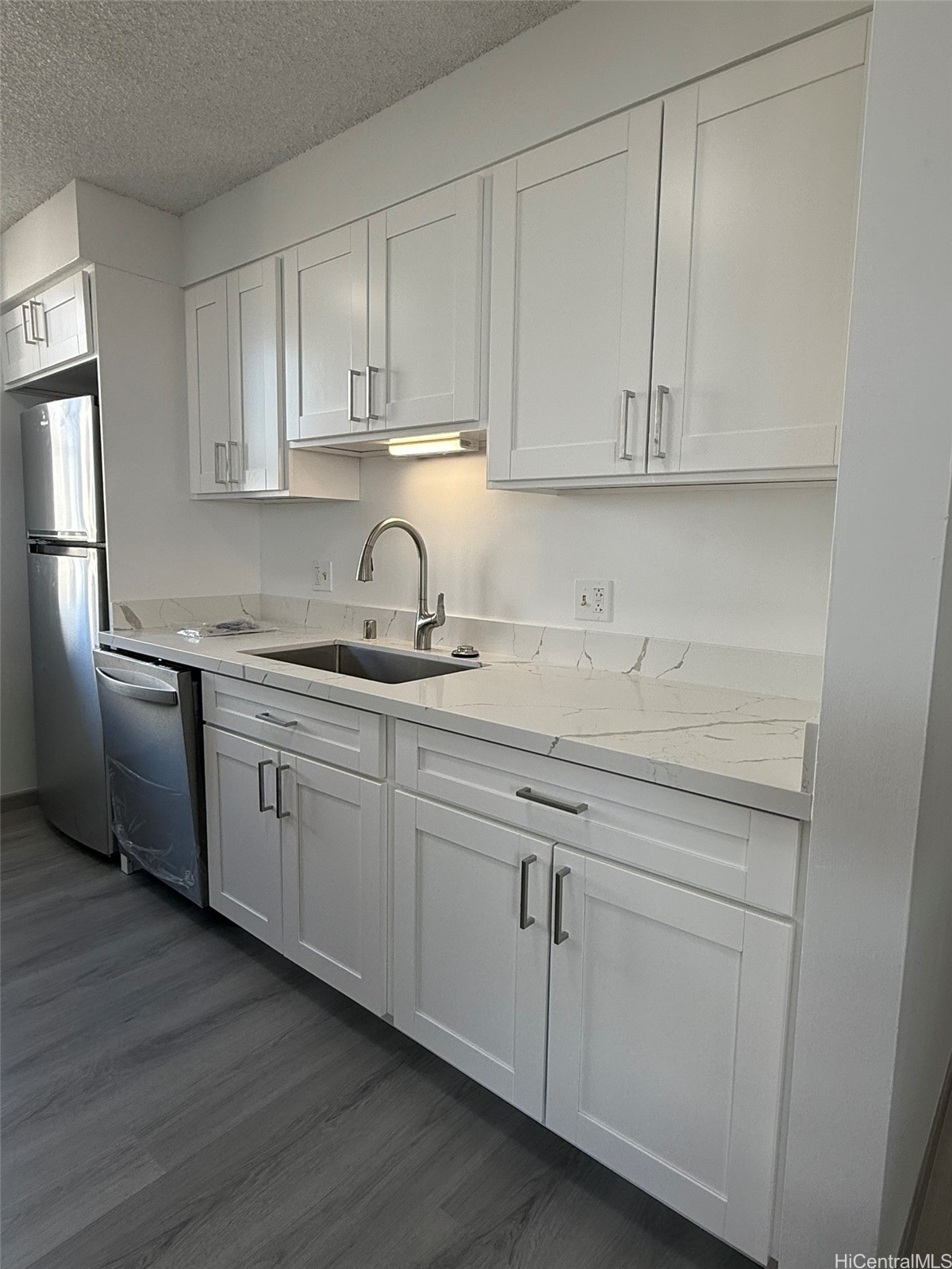 2600 Pualani Way 2005