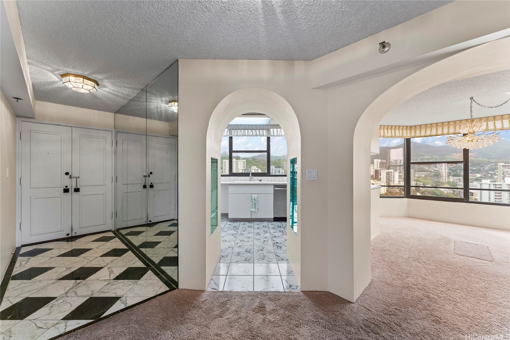 1221 Victoria Street 2405