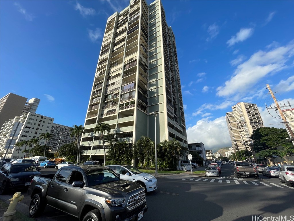 Kaimana Lanais Residential Lease