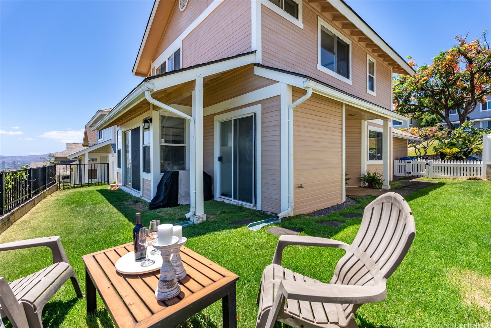 98-1941-J Kaahumanu Street 61