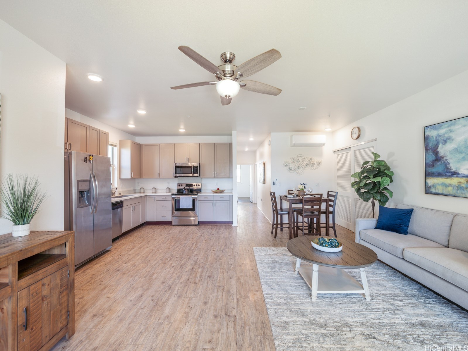 91-1081 Iwikuamoo Street 1101