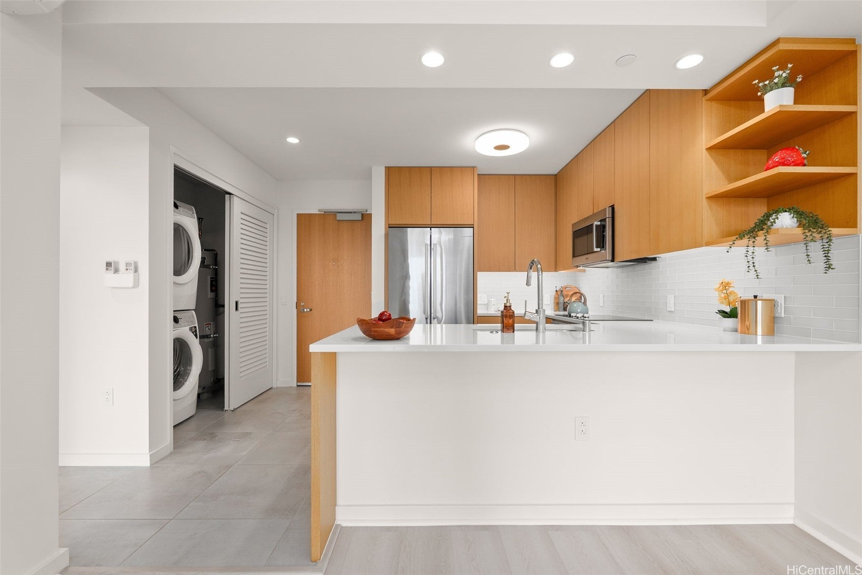 1388 Kapiolani Boulevard 2807