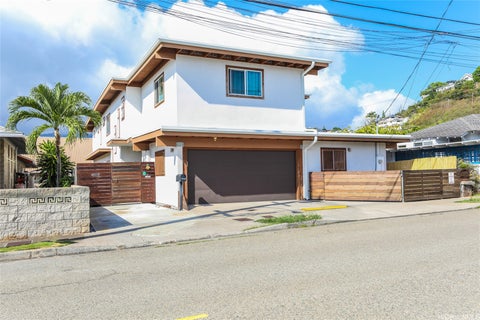 Photo of 3468 Keanu Street, Honolulu, HI 96816 (MLS # 202614948)