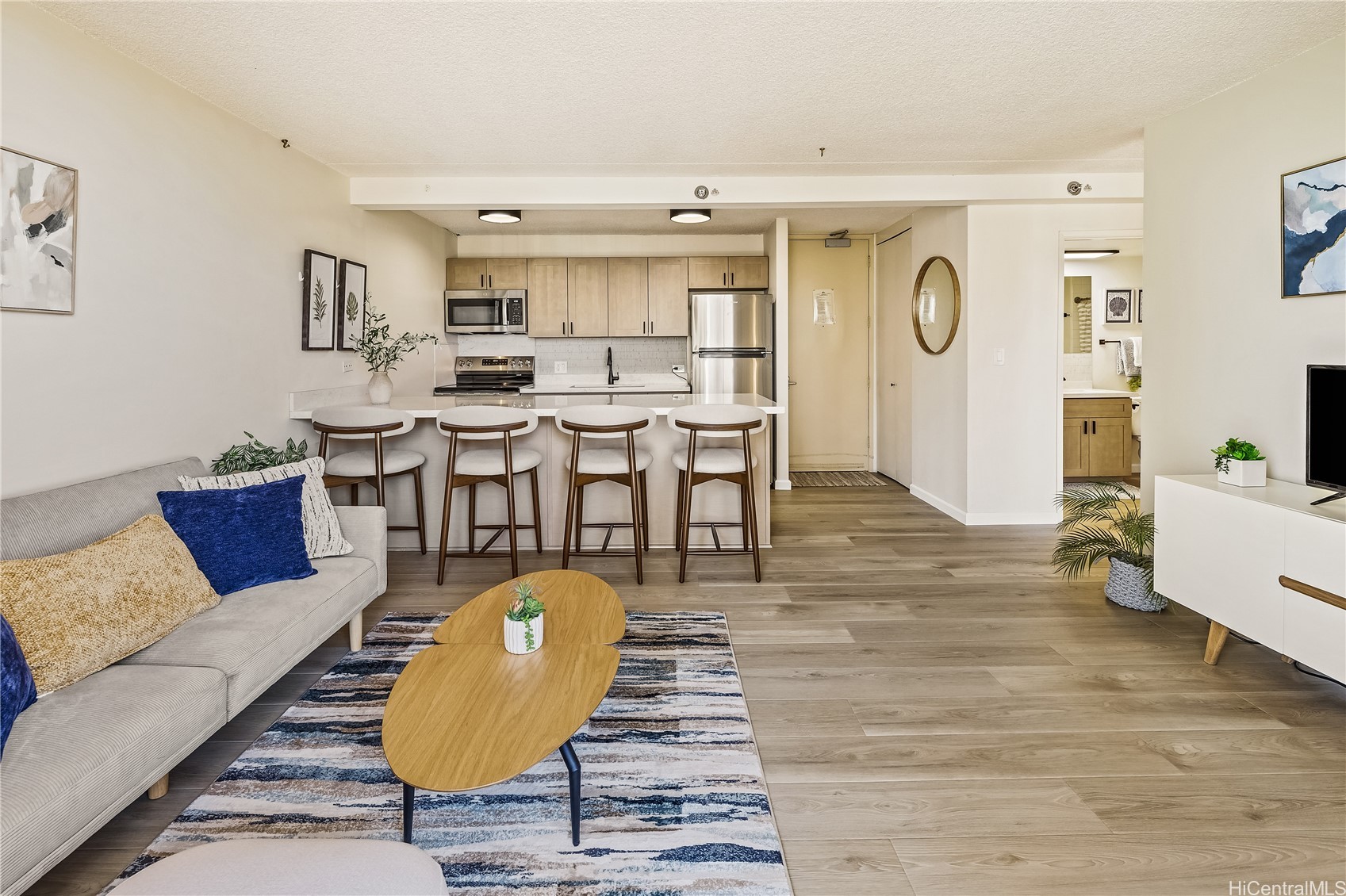 229 Paoakalani Avenue 912