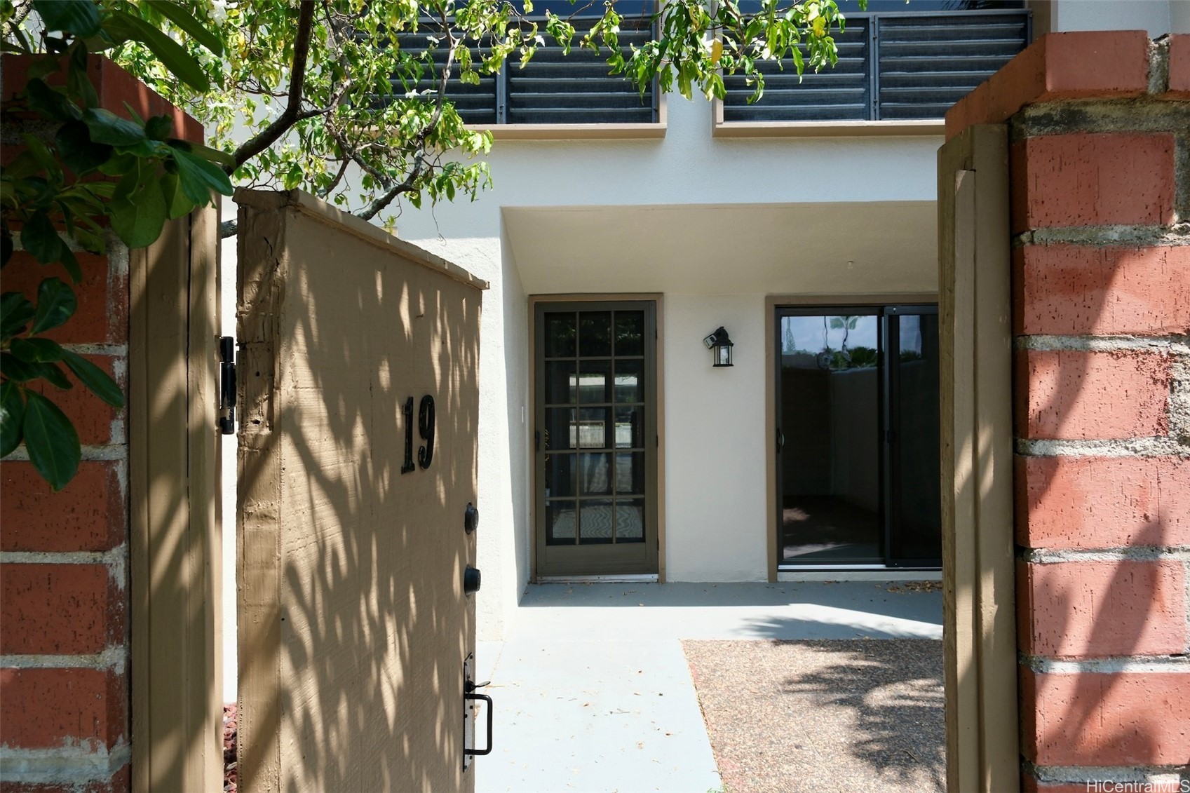 6370 Hawaii Kai Drive 19