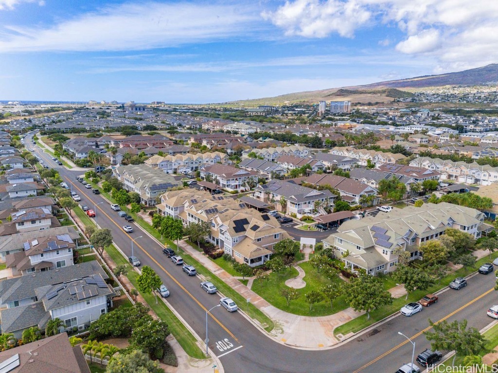 Pulewa At Mehana Condominium