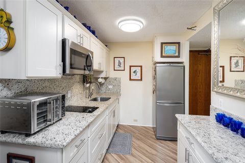 300 Wai Nani Way I304 Honolulu HI 96815