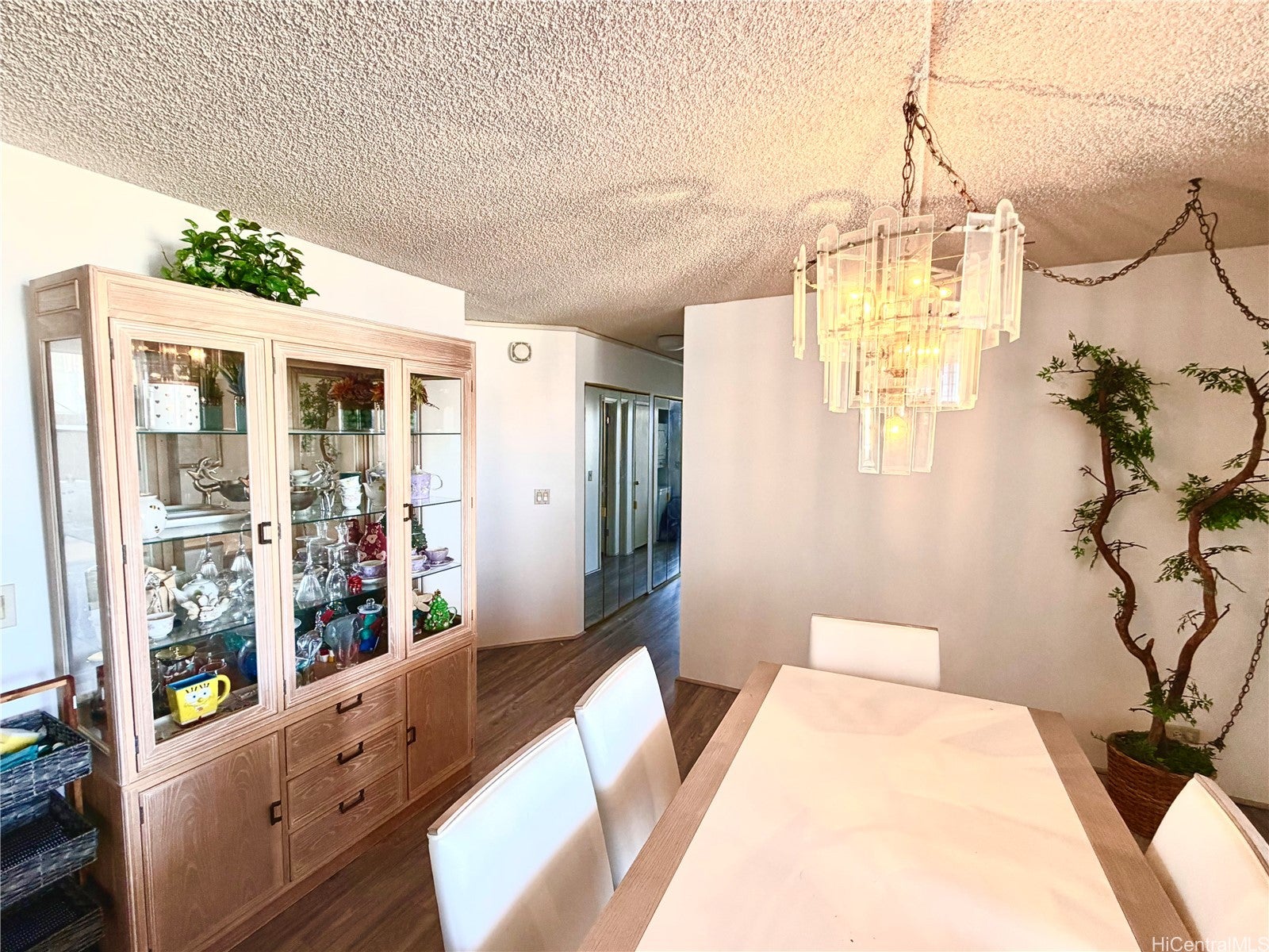 2240 Kuhio Avenue 3306