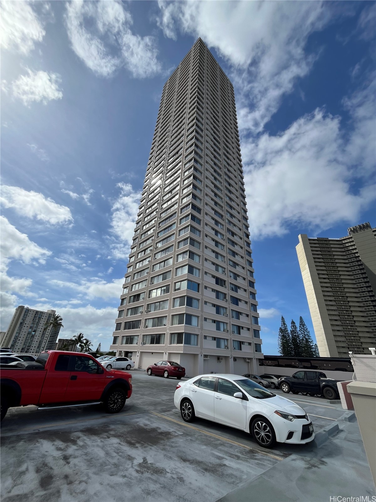 Pearlridge Square Residential Lease