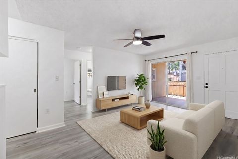 Photo of 94-506 Kupuohi Street #7106, Waipahu, HI 96797 (MLS # 202608799)