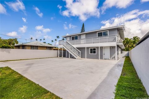 Photo of 609 Olomana Street, Kailua, HI 96734 (MLS # 202610511)