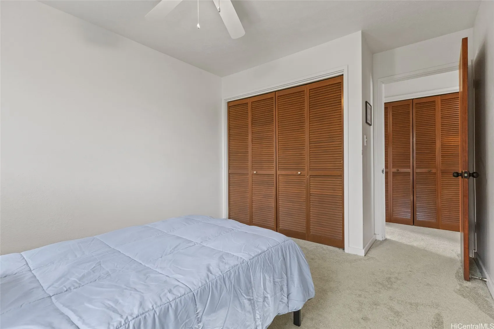 Honolulu, Hawaii 96821, United States, 3 Bedrooms Bedrooms, ,3 BathroomsBathrooms,Residential,Active,92739