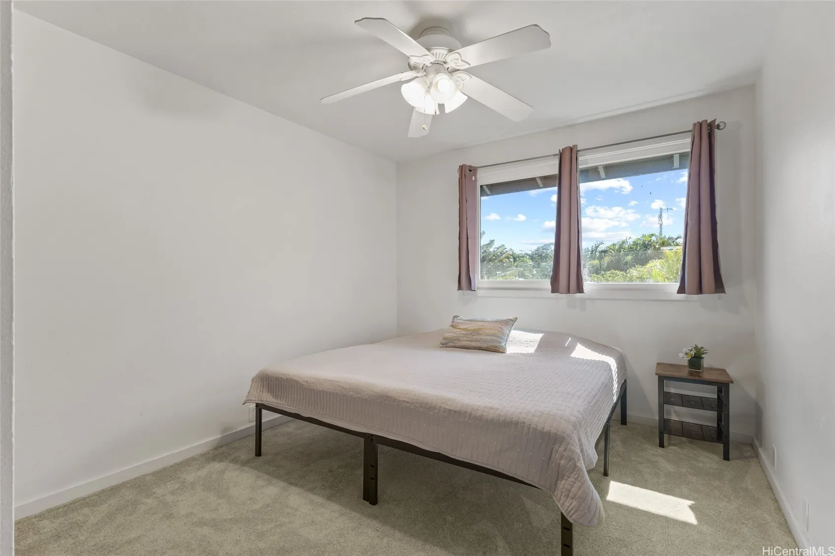 Honolulu, Hawaii 96821, United States, 3 Bedrooms Bedrooms, ,3 BathroomsBathrooms,Residential,Active,92739