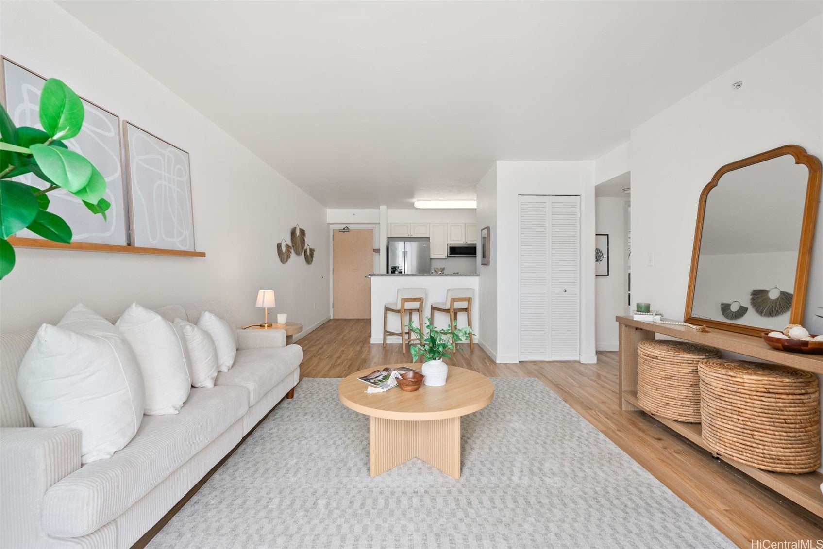 801 South Street 4202