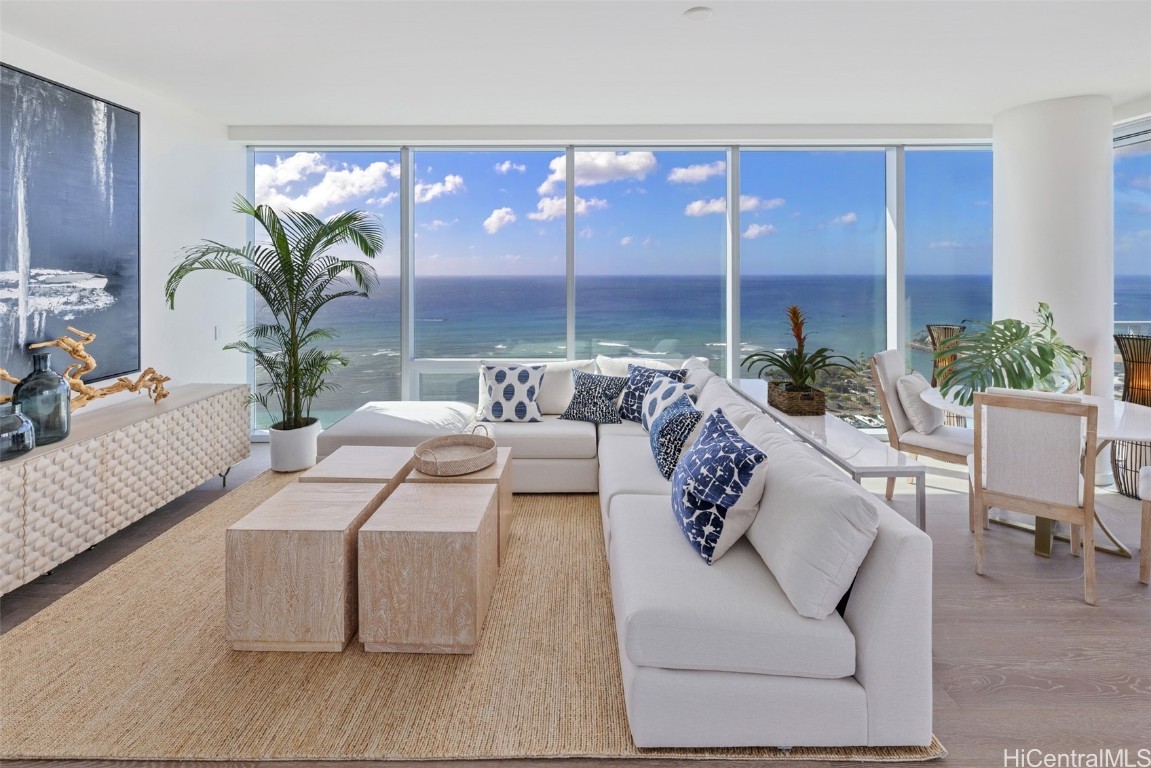 1118 Ala Moana Boulevard 3001