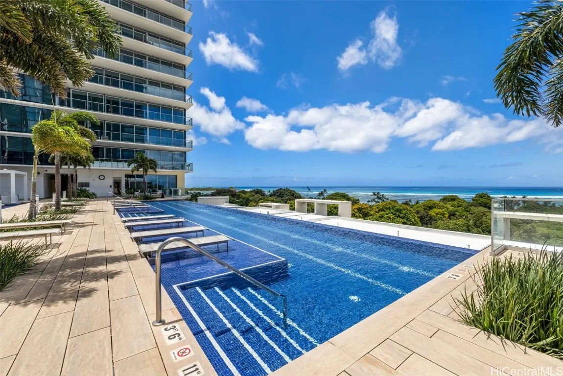 Honolulu, Hawaii 96814, United States, 3 Bedrooms Bedrooms, ,4 BathroomsBathrooms,Residential,Active,23050