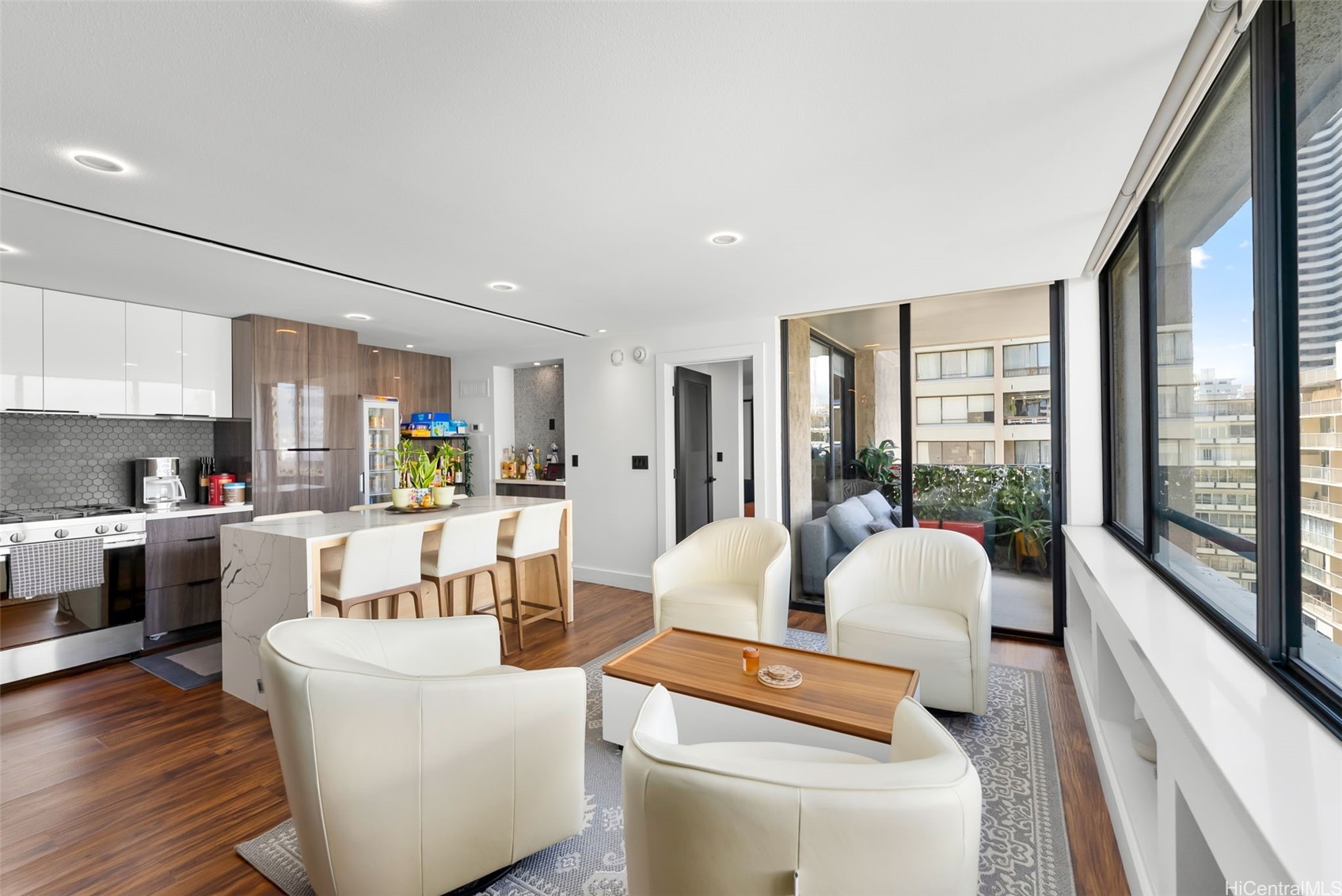 2215 Aloha Drive DH1101