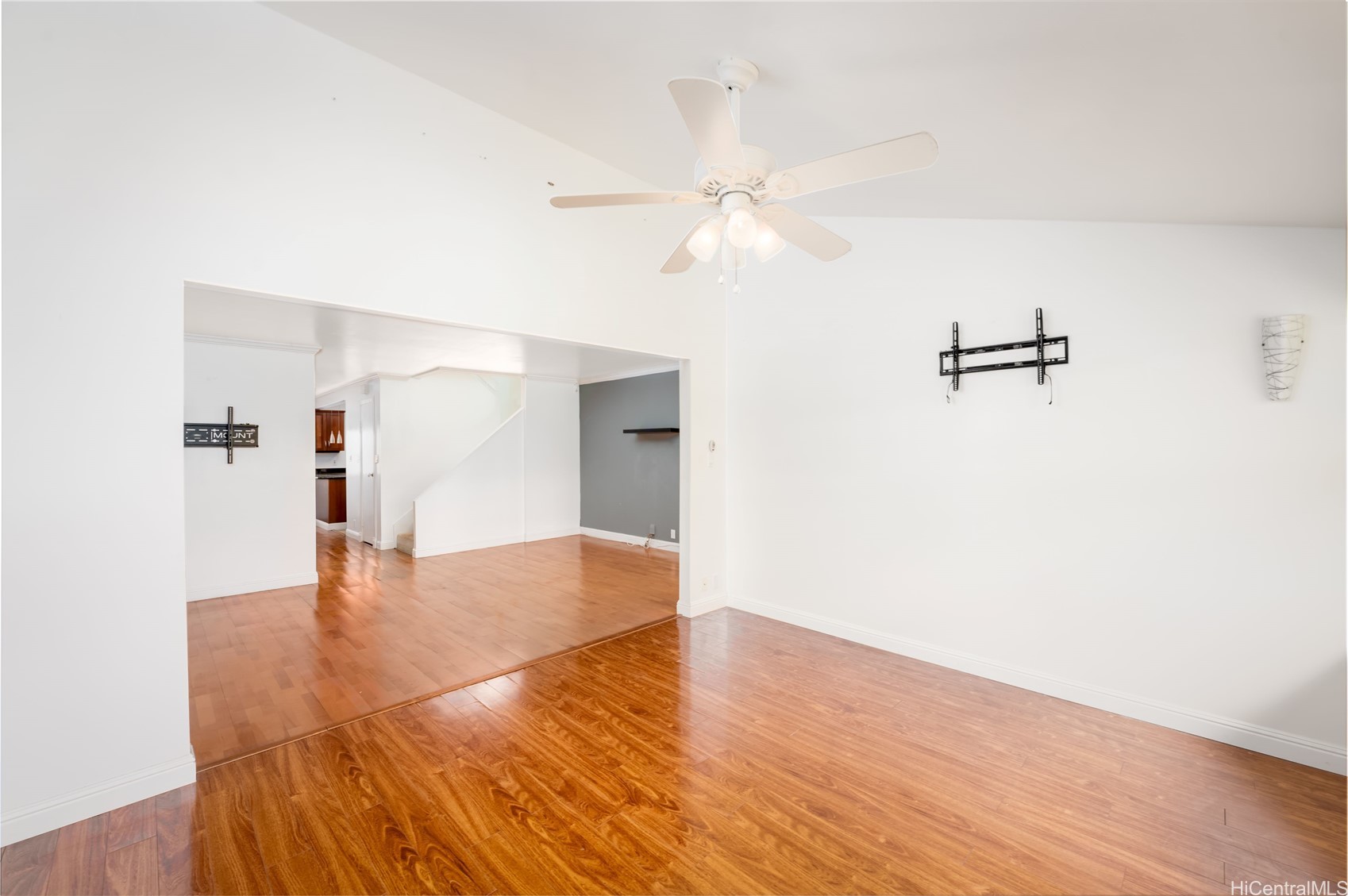 95-142 Kuahelani Avenue 251