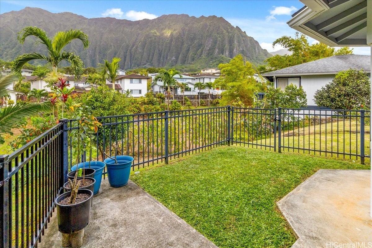 45-764 Apuakea Street