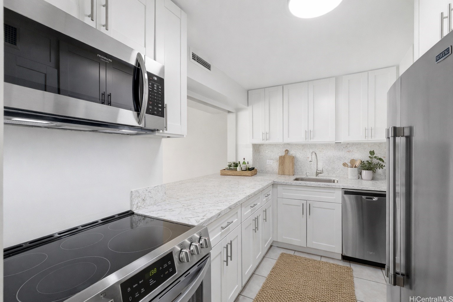 1860 Ala Moana Boulevard PH2201