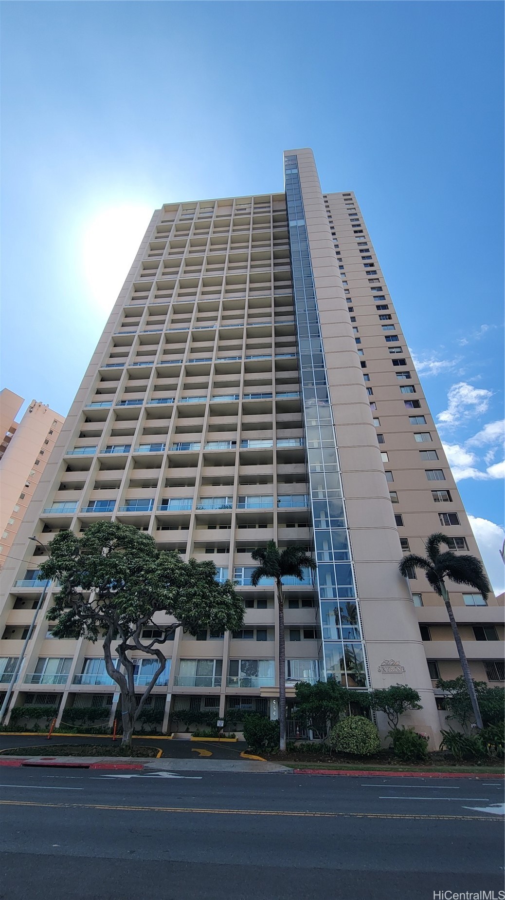 555 University Avenue 1903