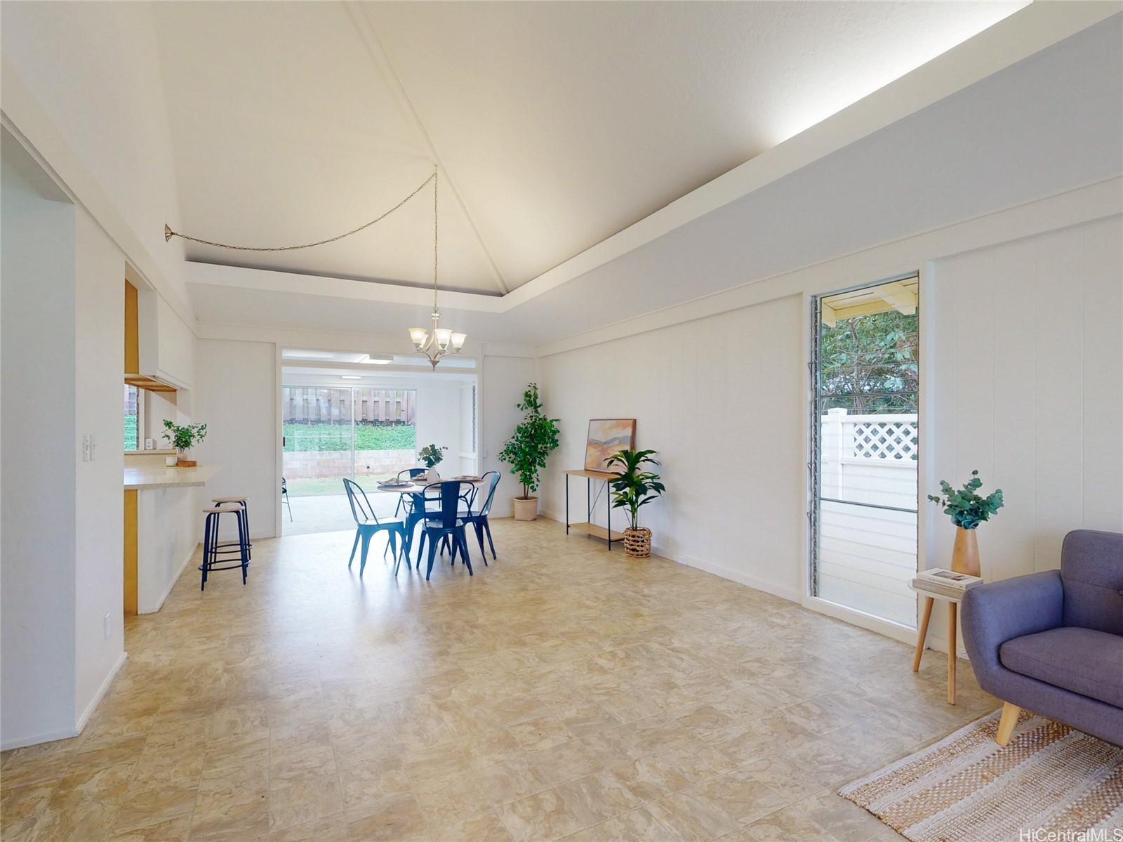 95-576 Naholoholo Street