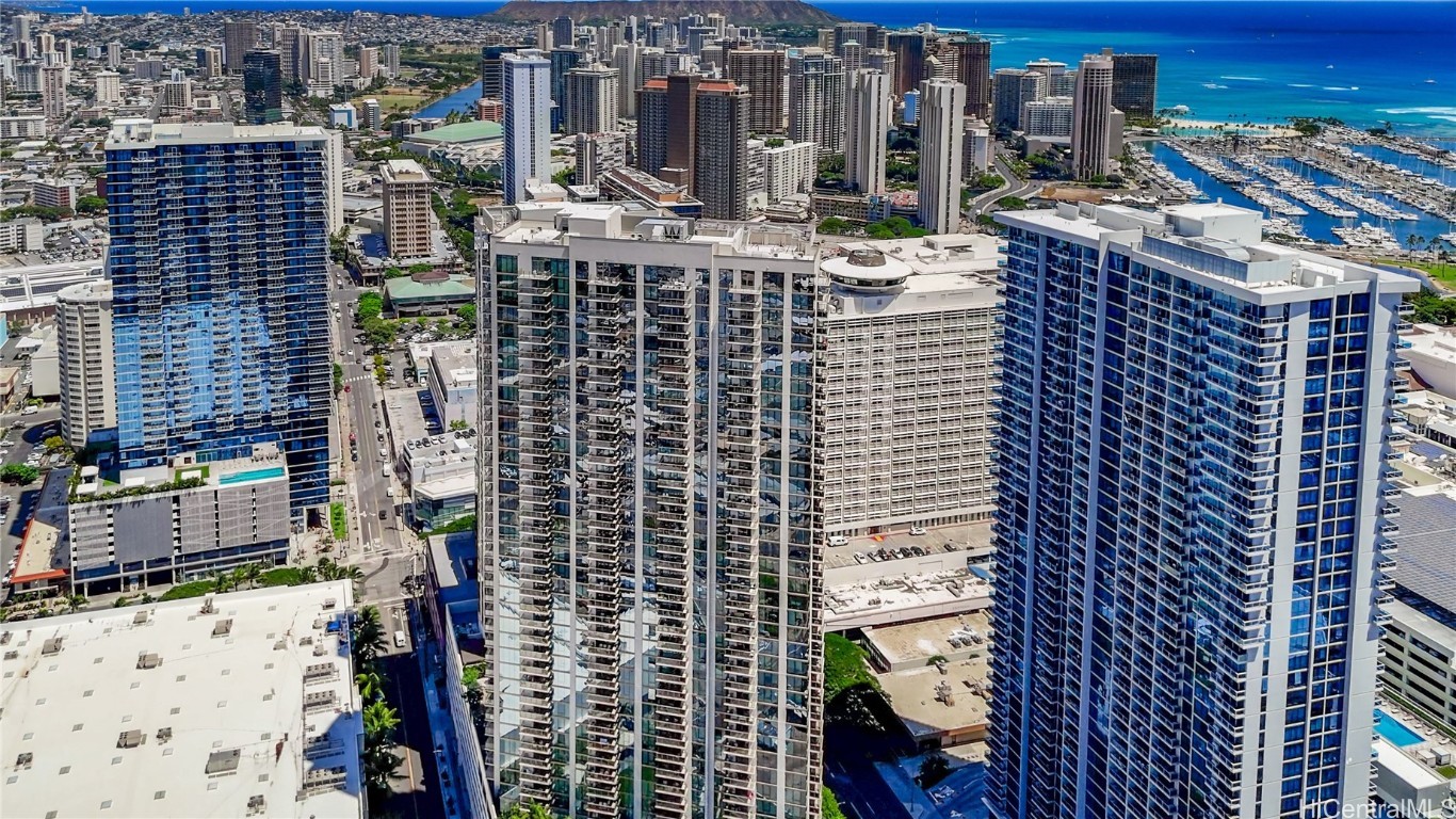 Sky Ala Moana East Condominium