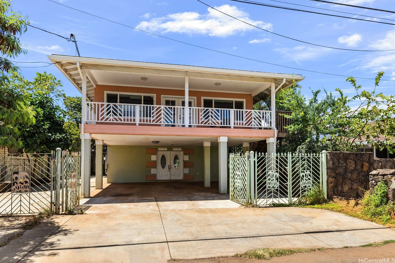 87-220 Holopono Street