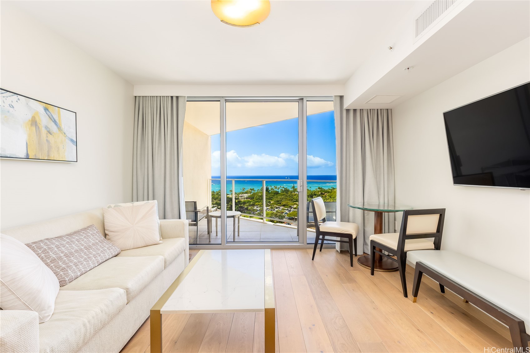 2139 Kuhio Avenue 2009-DH