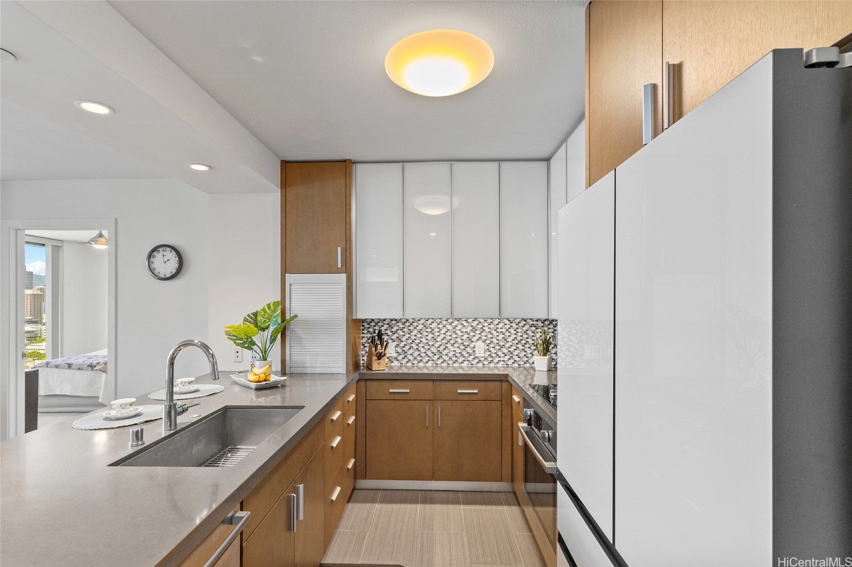 600 Ala Moana Boulevard 2406