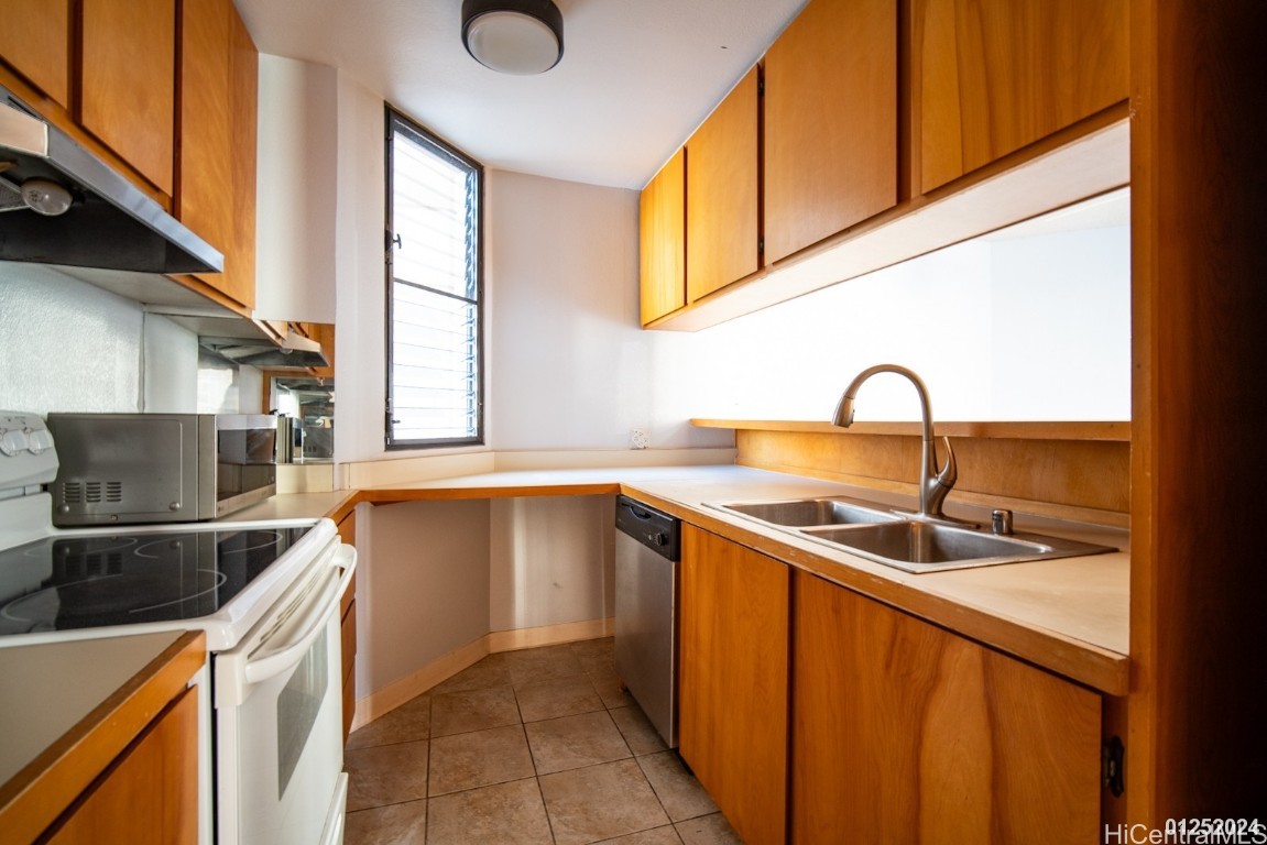 1441 Piikoi Street 405