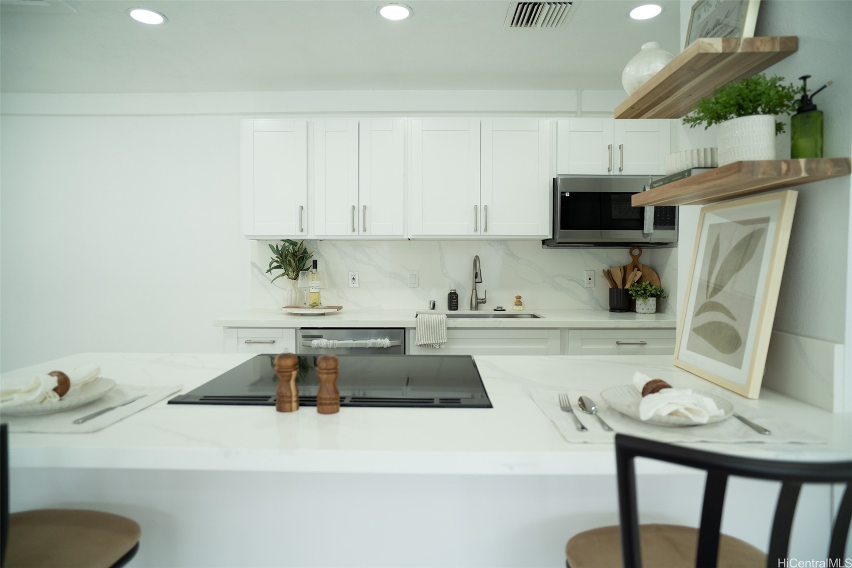 84-658 Manuku Street