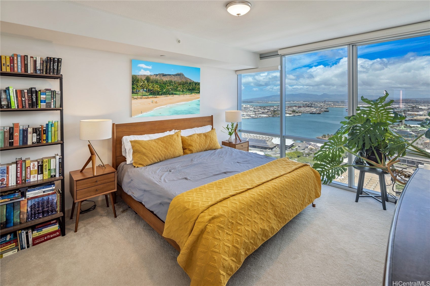 555 South Street 3508