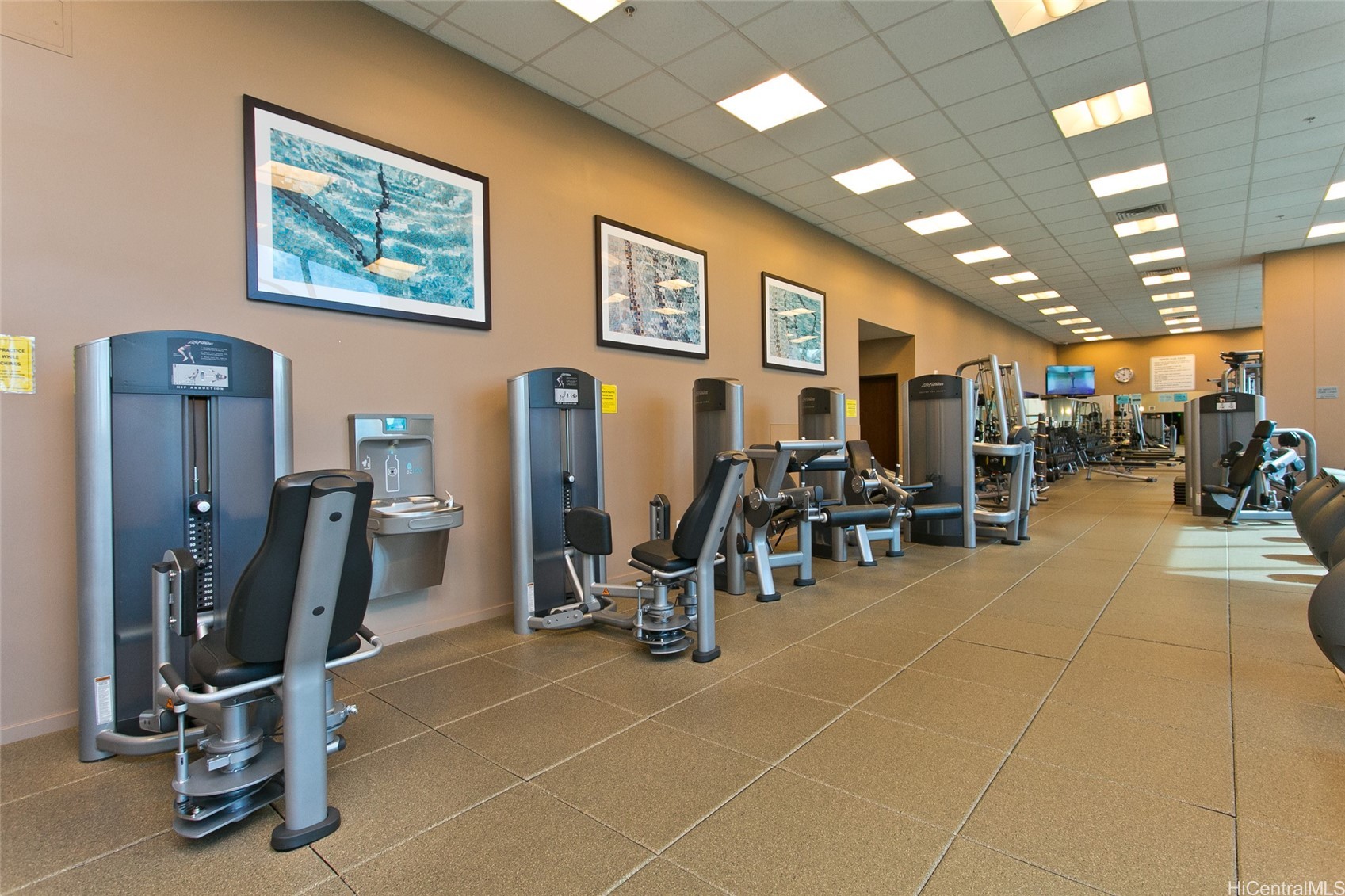 Capitol Place Condominium