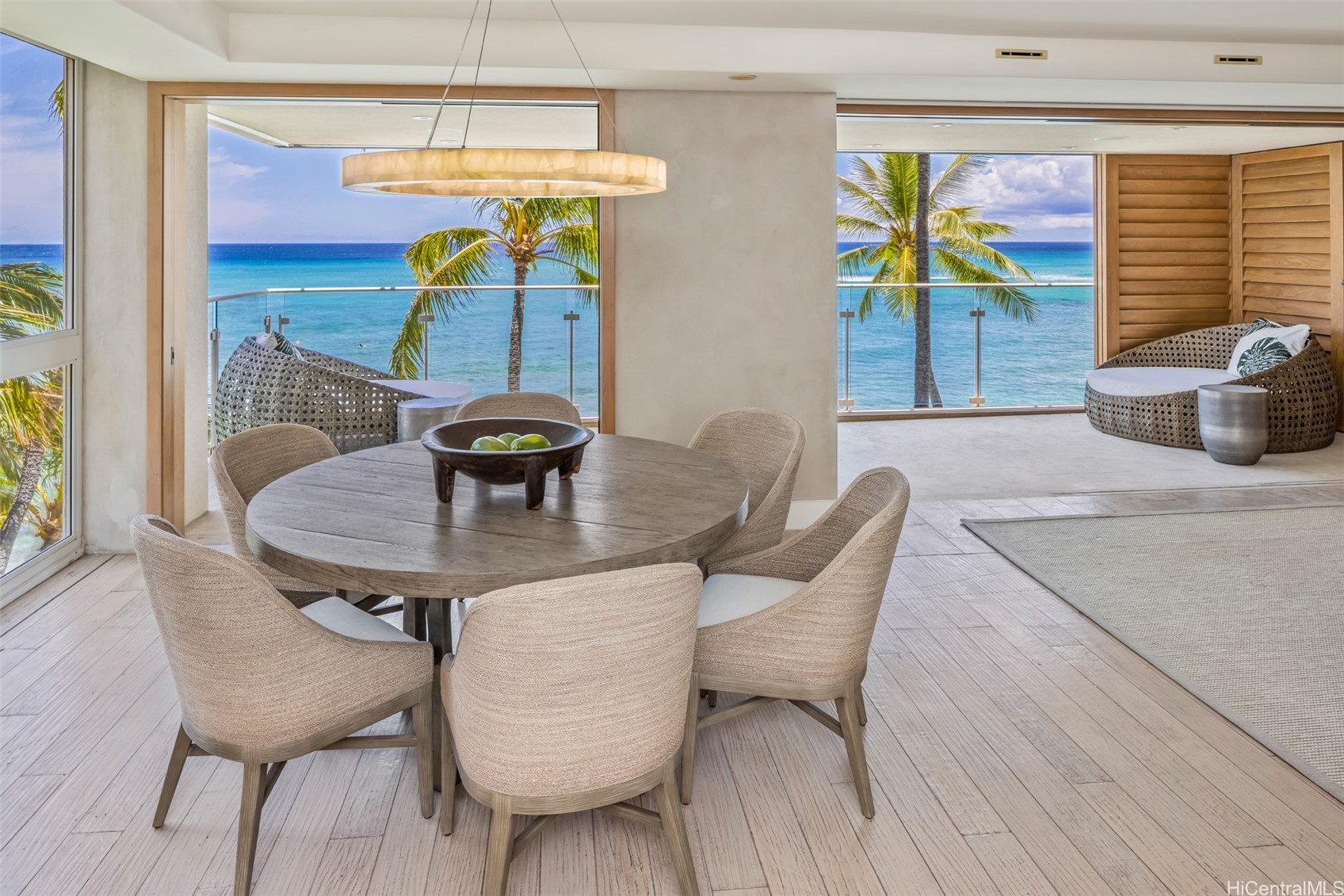 3003 Kalakaua Avenue 5B