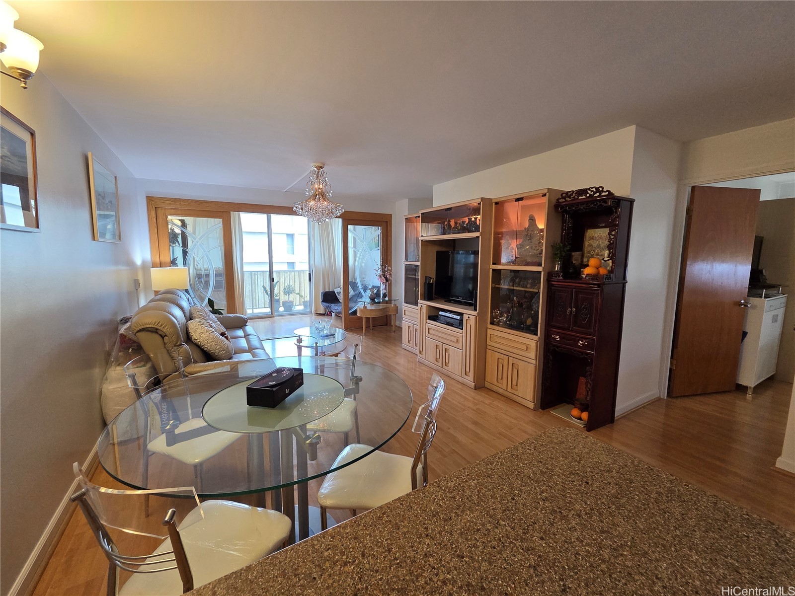 2474 Kapiolani Boulevard 504