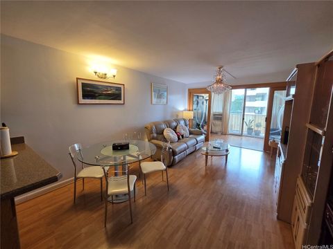 Photo of 2474 Kapiolani Boulevard #504, Honolulu, HI 96826 (MLS # 202603599)