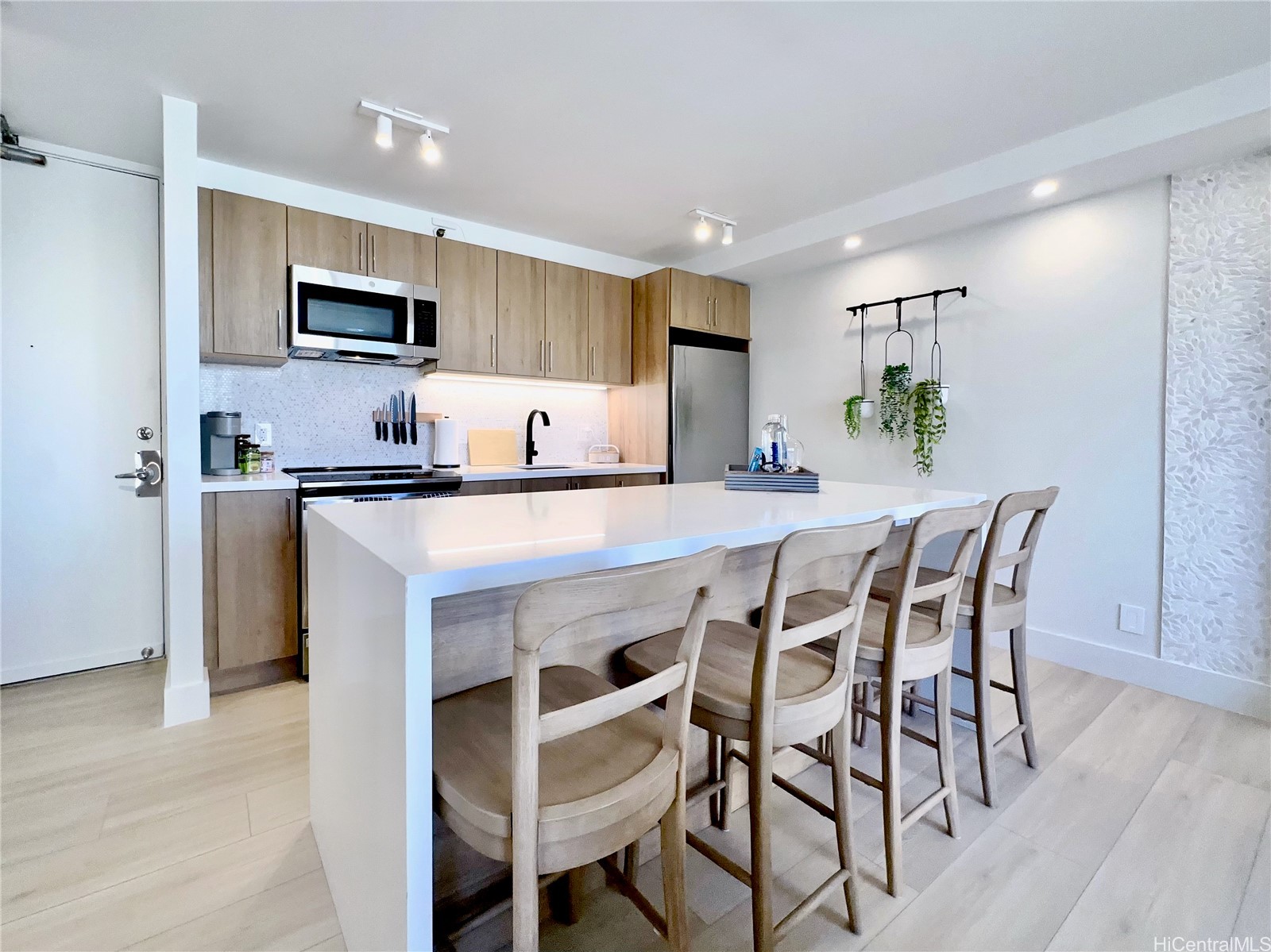 201 Ohua Avenue 1503