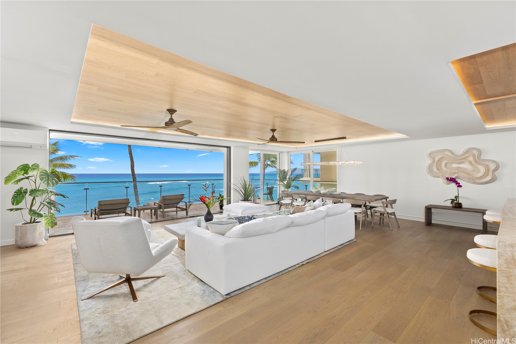 3003 Kalakaua Avenue 5A