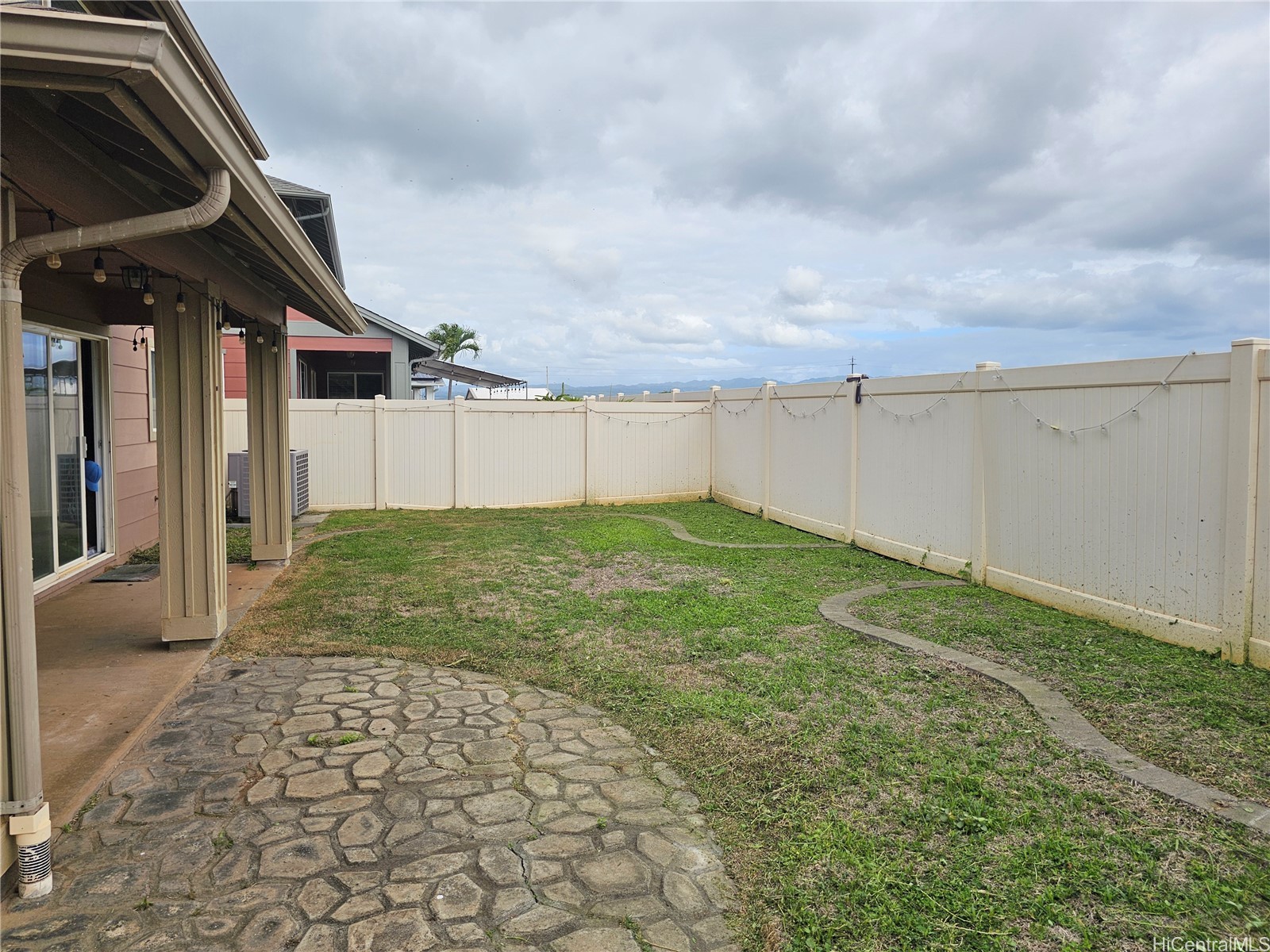 91-1190 Hoowalea Street