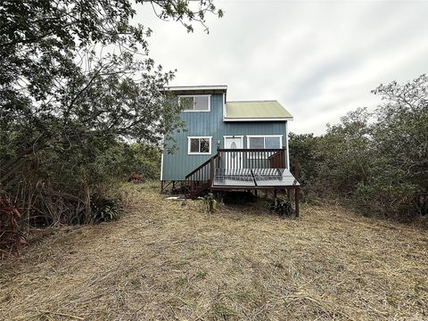 Photo of 94-6342 Makai Street, Naalehu, HI 96772 (MLS # 202521705)