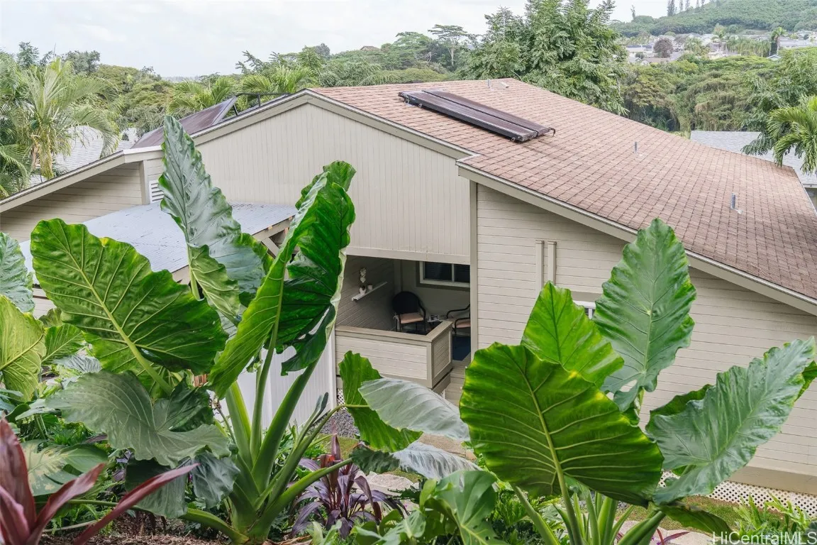 Kailua, Hawaii 96734, United States, 3 Bedrooms Bedrooms, ,2 BathroomsBathrooms,Residential,Pending,82671