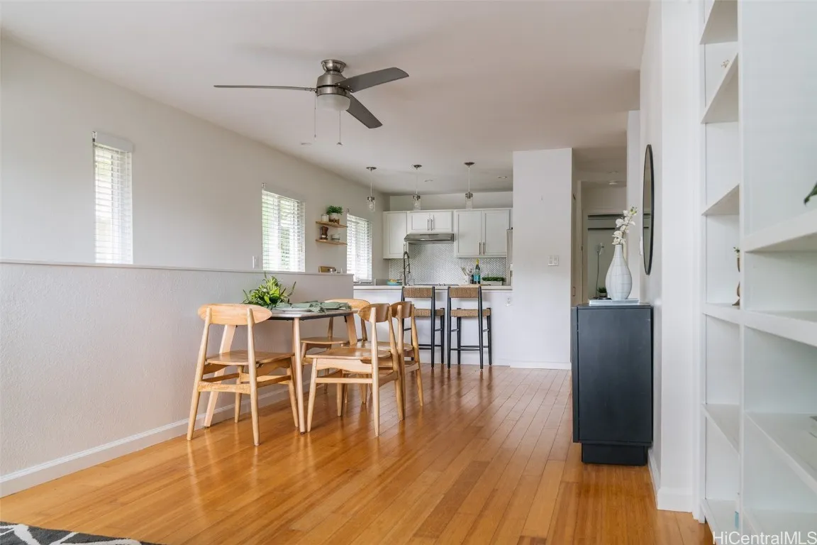 Kailua, Hawaii 96734, United States, 3 Bedrooms Bedrooms, ,2 BathroomsBathrooms,Residential,Pending,82671