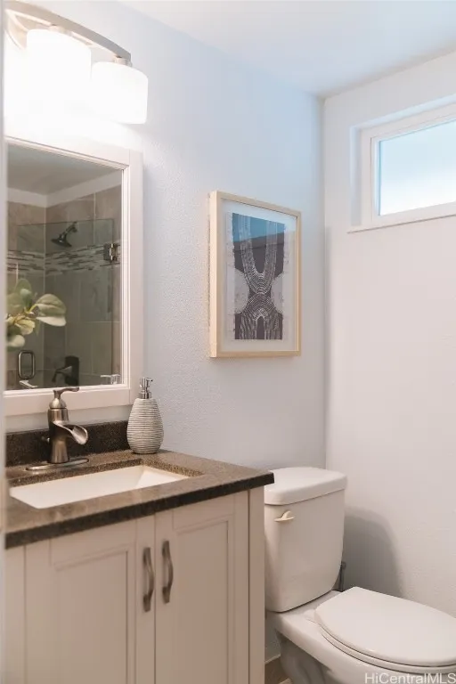 Kailua, Hawaii 96734, United States, 3 Bedrooms Bedrooms, ,2 BathroomsBathrooms,Residential,Pending,82671