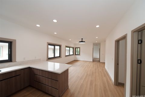 Photo of 2056 10th Avenue, Honolulu, HI 96816 (MLS # 202600106)