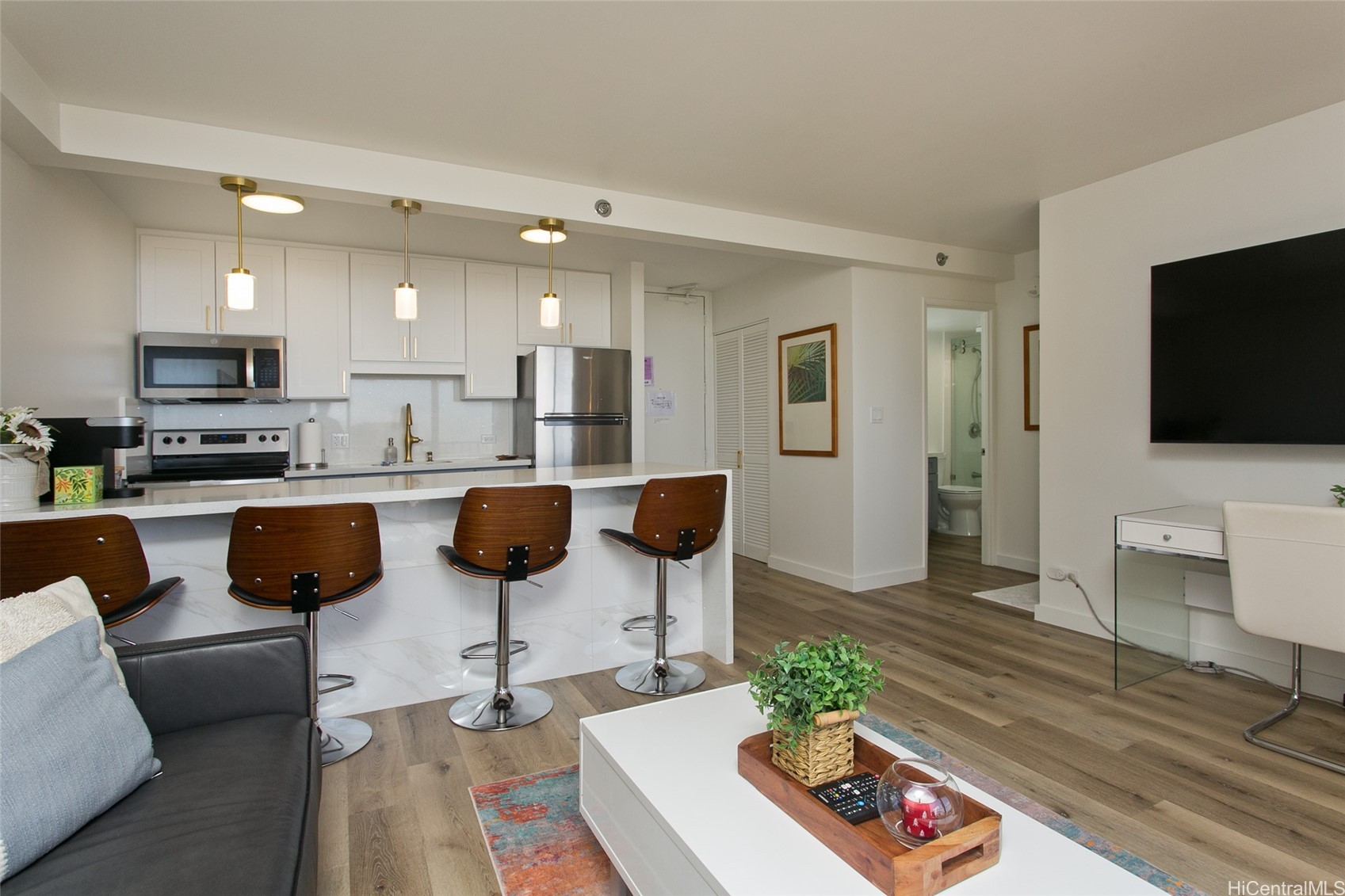 229 Paoakalani Avenue 2808